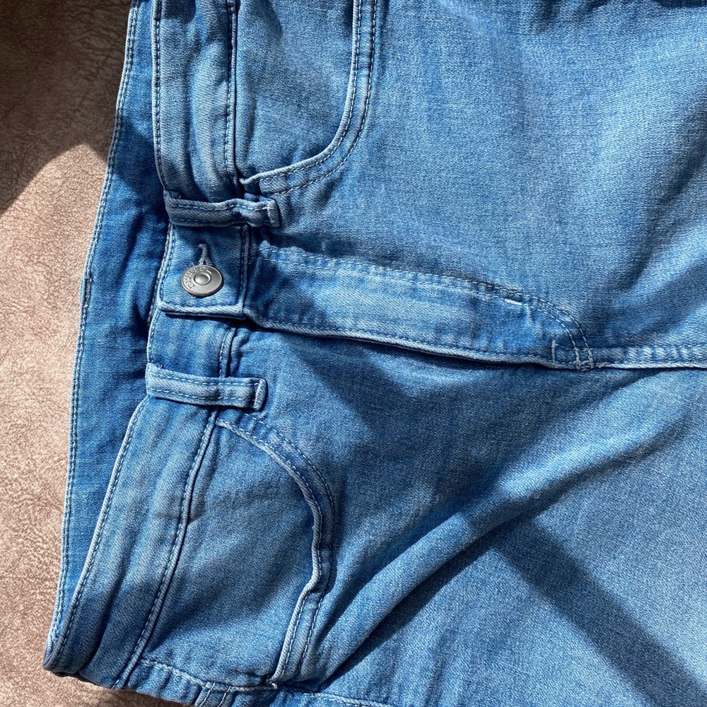 H&M divided skinny jeans
